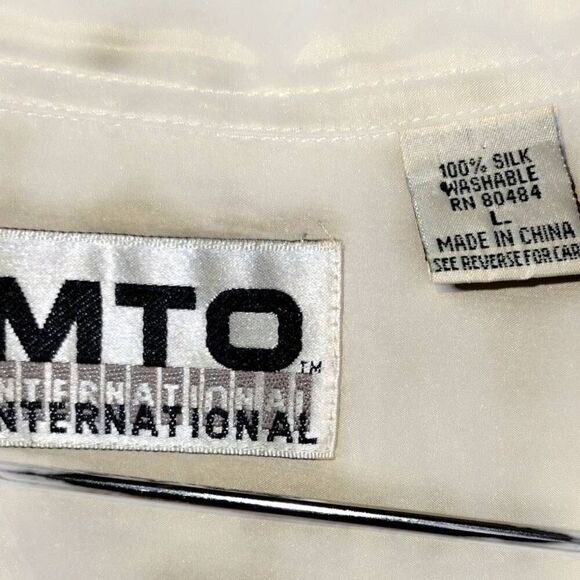 MTO Mens Shirt Sz Large Vtg 90s Silk Short Sleeve Collar Button Beige Classicore - Picture 6 of 8